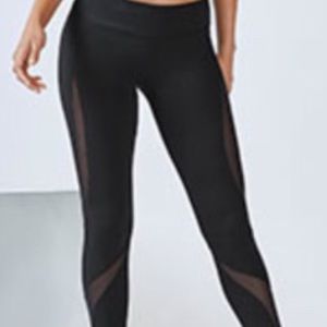 🔥Fabletics🖤leggings-priced to move- final price